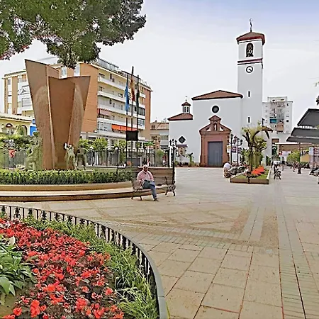 Urban Bay Center & Fuengirola